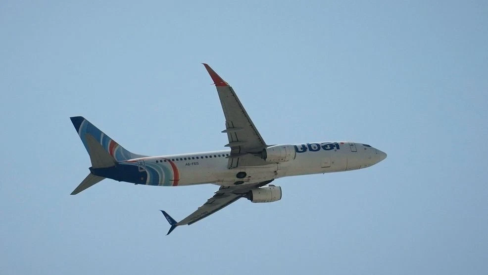 Dubai-Tel Aviv seferinde pilotlar arasında kavga: Uçak Suudi Arabistan’a yönlendirildi
