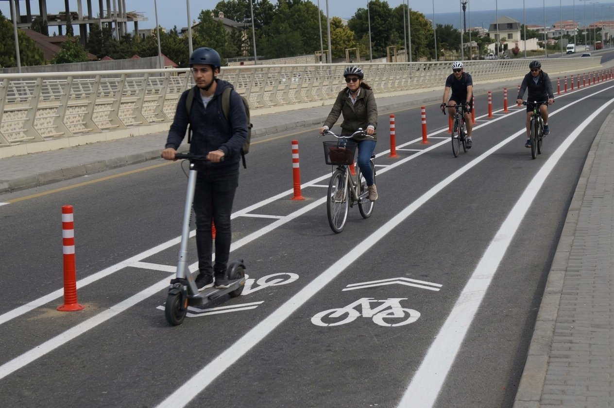 Rentals of e-scooters, bikes hit record 547,758 trips in September