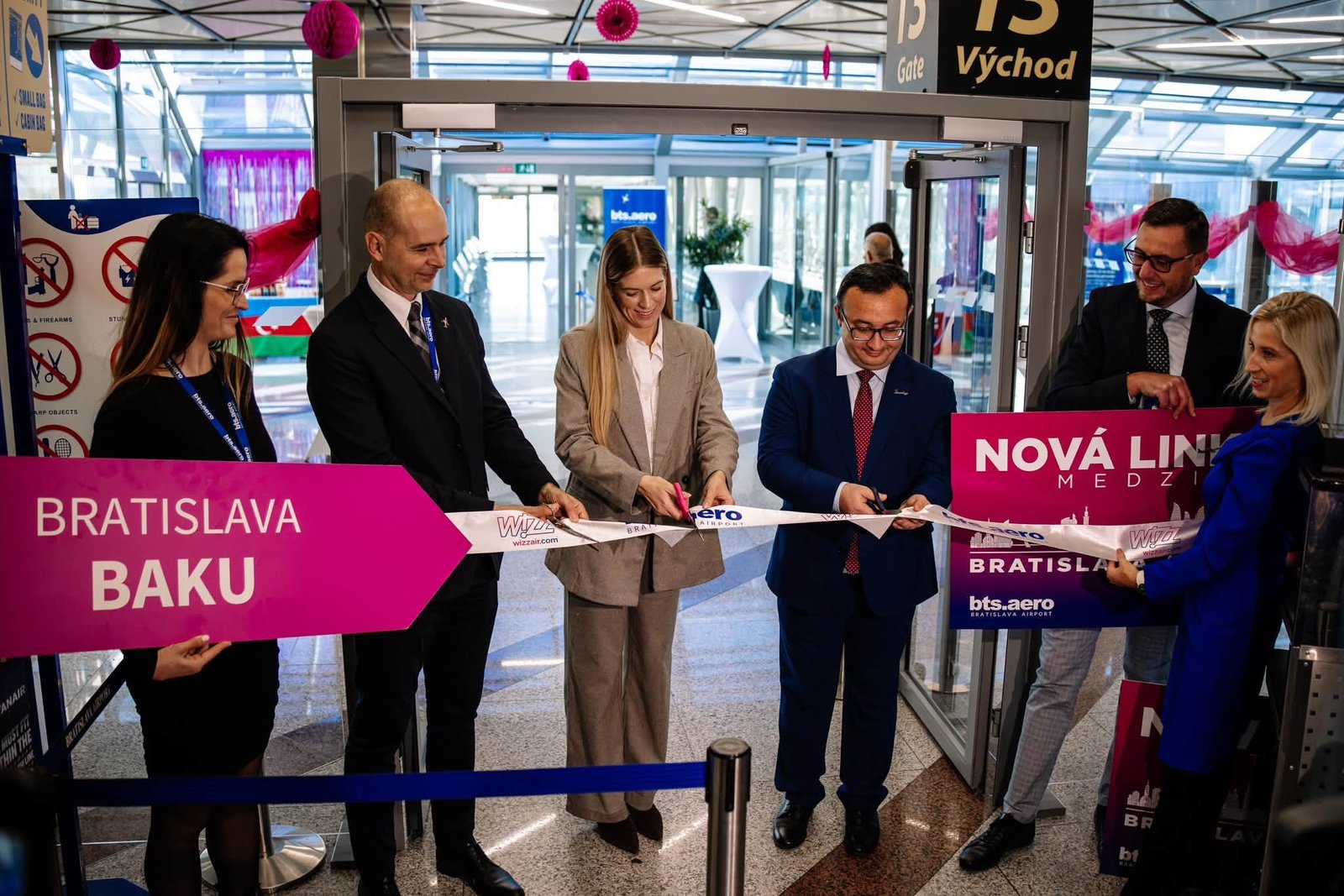 Wizz Air запустил прямой рейс Братислава-Баку